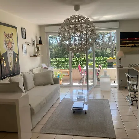 T2 Elegant Apartment Montpellier